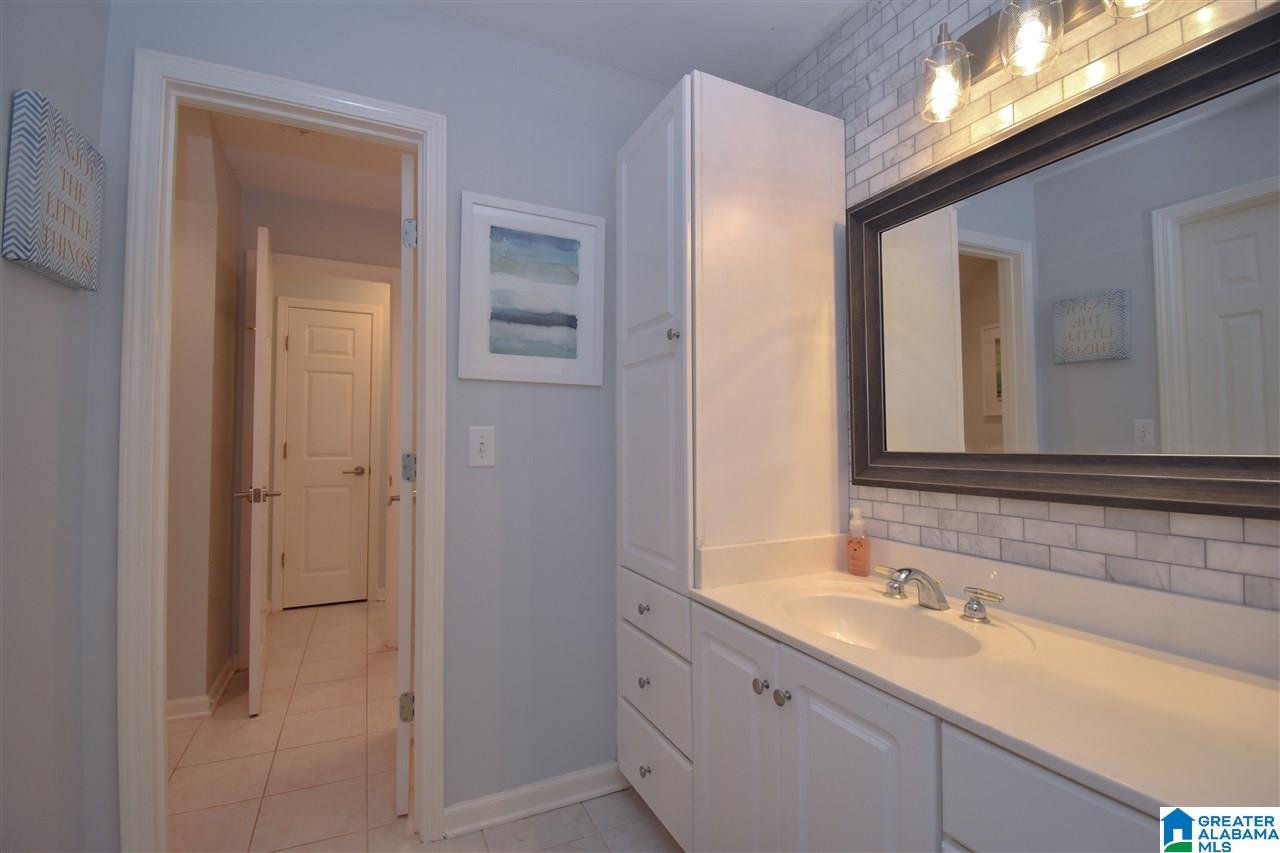 1025 Oak Tree Road Birmingham, AL 35244 - Photo 28 of 48