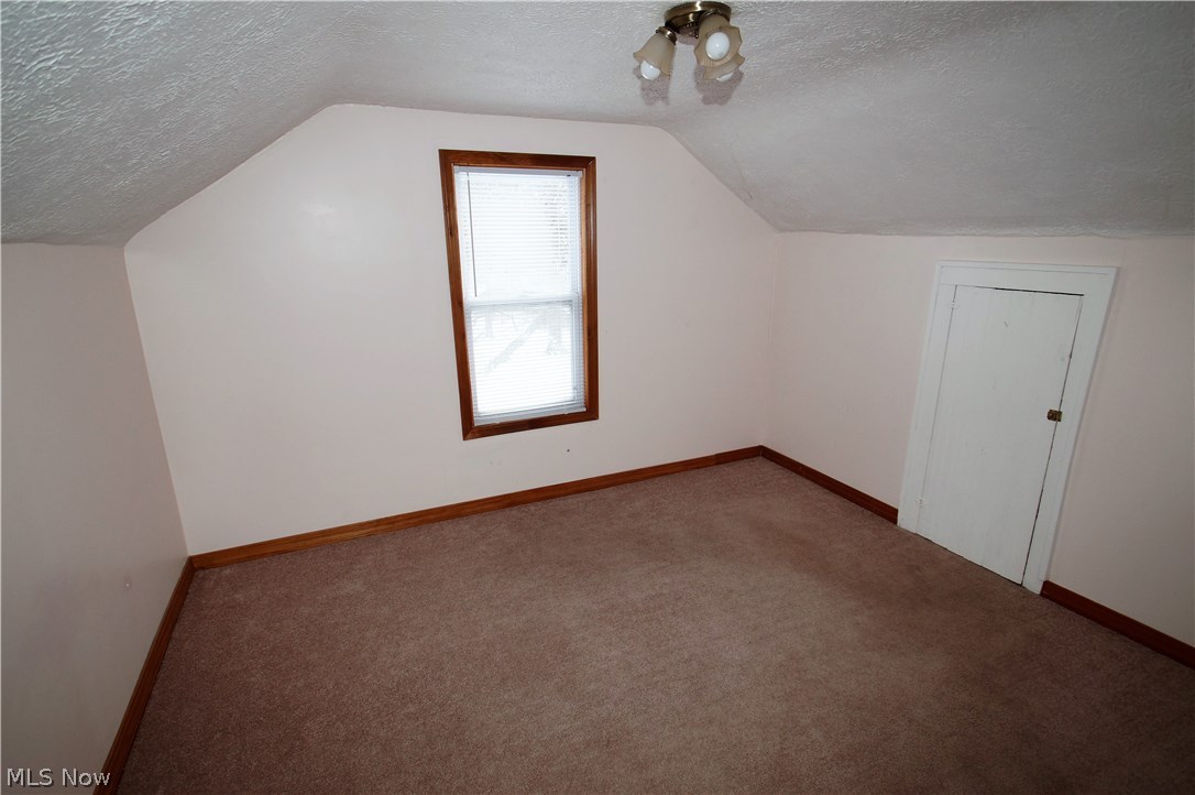 703 Darrow Road Akron, OH 44305 - Photo 15 of 19