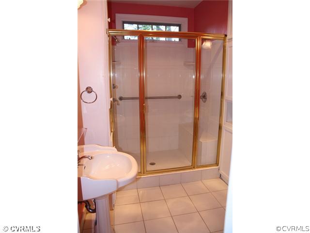 804 Seneca Road Richmond, VA 23226 - Photo 13 of 21 Master Bath