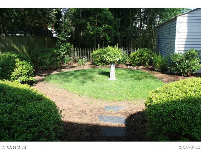 804 Seneca Road Richmond, VA 23226 - Photo 21 of 21 Yard/Garden