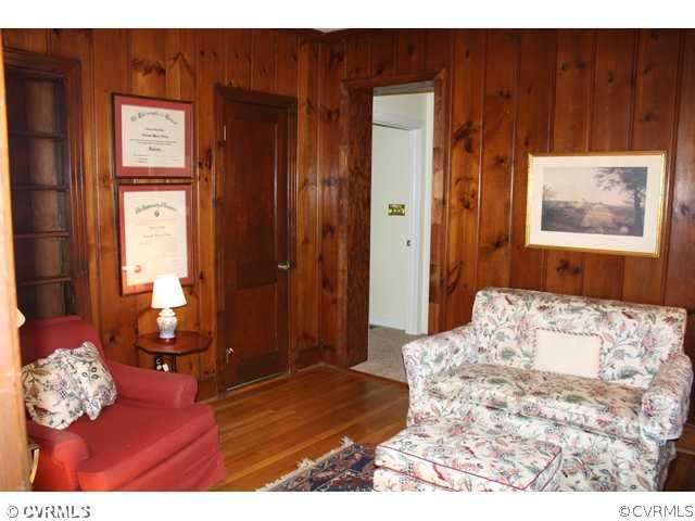 804 Seneca Road Richmond, VA 23226 - Photo 9 of 21 Den/Family/Great Room - closed door to powder room