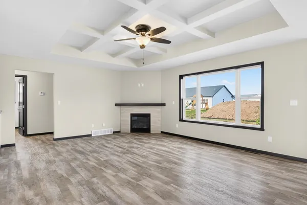 $474,900 | 302 Willie Mays Circle, De Pere, WI 54115