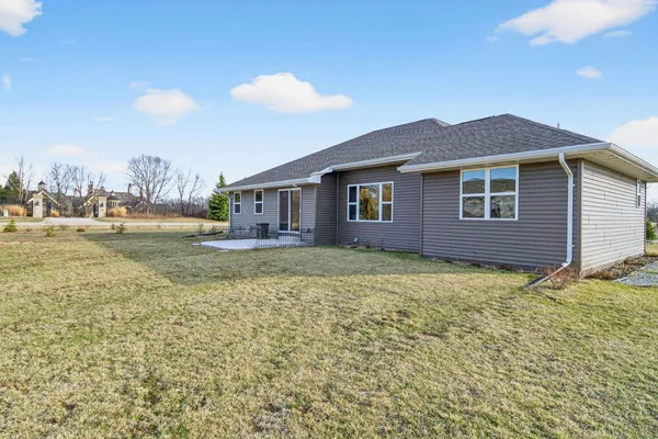 $474,900 | 302 Willie Mays Circle, De Pere, WI 54115
