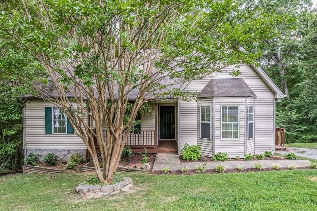 203 Gaskins Road Dickson, TN 37055 - Photo 4 of 30