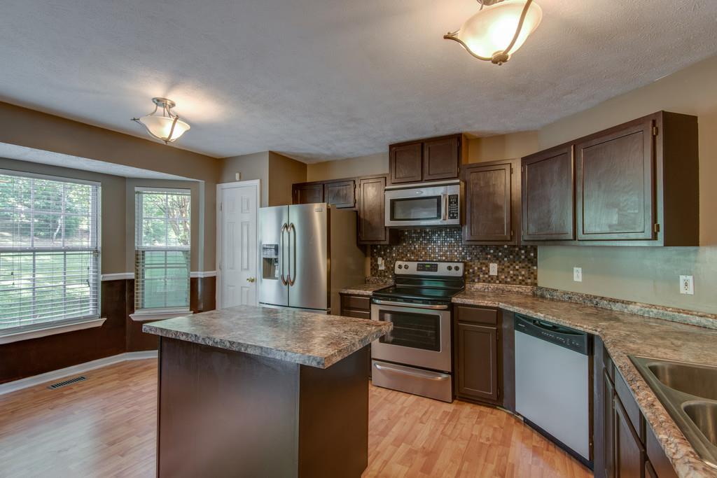 203 Gaskins Road Dickson, TN 37055 - Photo 6 of 30