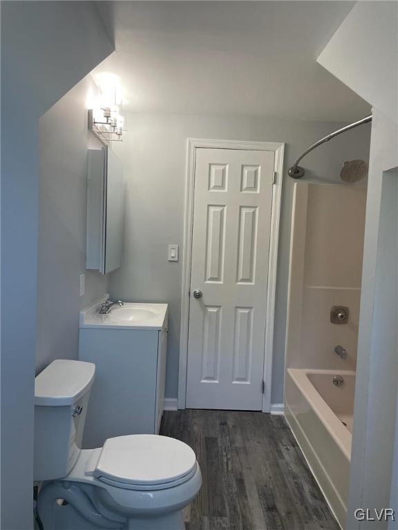 126 Springhouse Road Allentown, PA 18104 - Photo 31 of 40 Full Bathroom/2nd Floor
