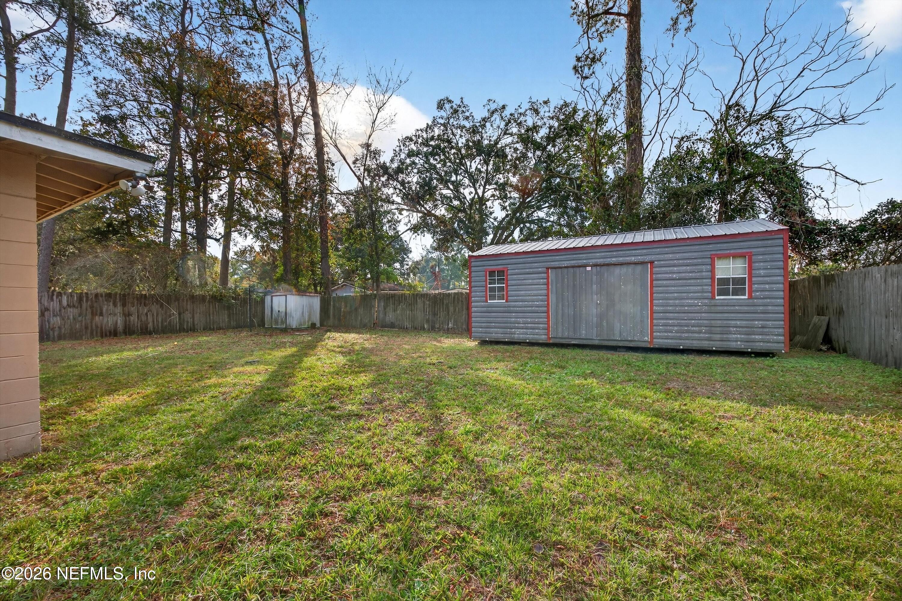 5134 Damascus Road South Jacksonville, FL 32207 - Photo 37 of 41 a view of a backyard