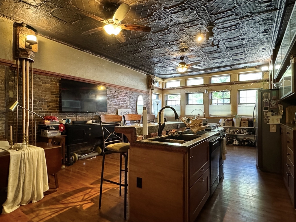 51 Broadway, Unit 1 Chelsea, MA 02150 - Photo 3 of 17