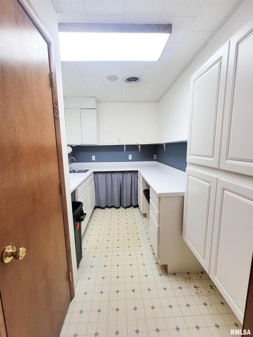 119 West 2nd Street Flora, IL 62839 - Photo 46 of 99