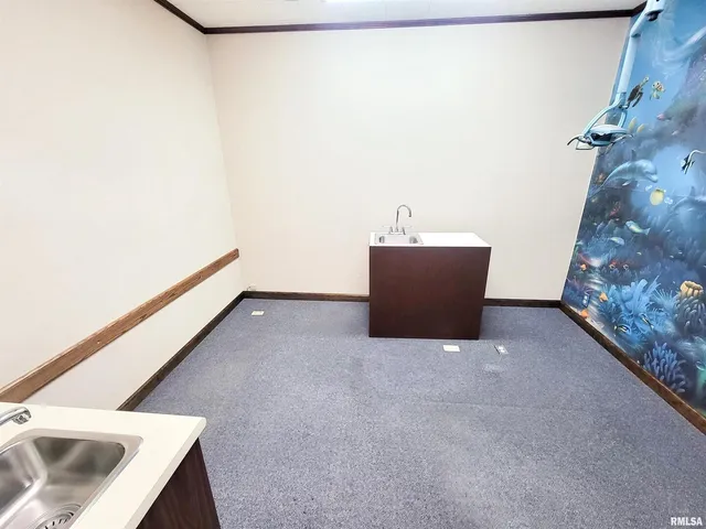 $149,000 | 119 West 2nd Street, Flora, IL 62839