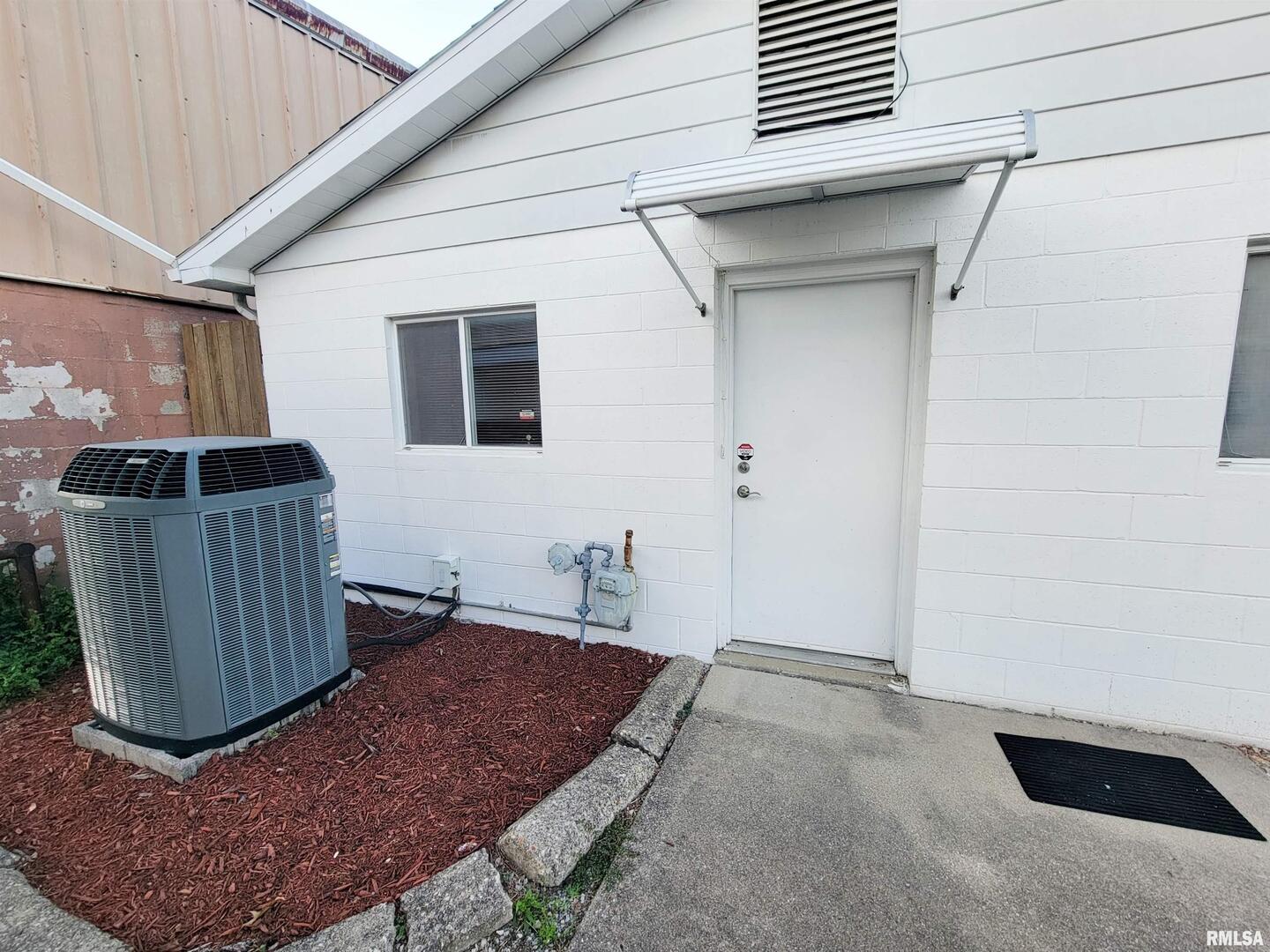 119 West 2nd Street Flora, IL 62839 - Photo 93 of 99