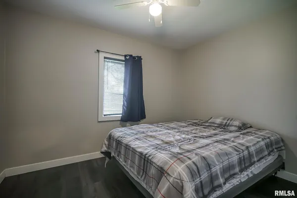 $179,900 | 2307 West Cindy Lane, Peoria, IL 61614