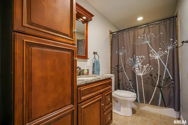 $179,900 | 2307 West Cindy Lane, Peoria, IL 61614