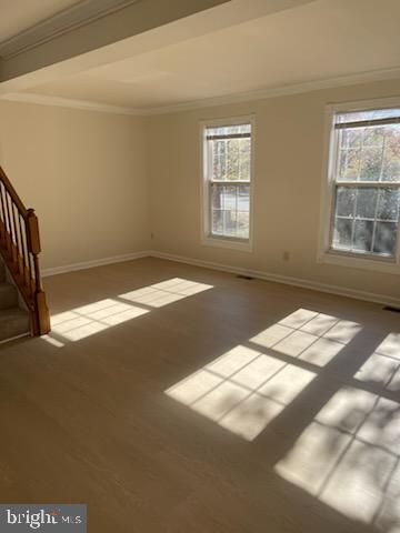 4136 Hummel Way Woodbridge, VA 22192 - Photo 16 of 28 a view of empty room with windows
