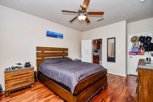 $150,500 | 9200 Westheimer Road, Unit 1302, Houston, TX 77063