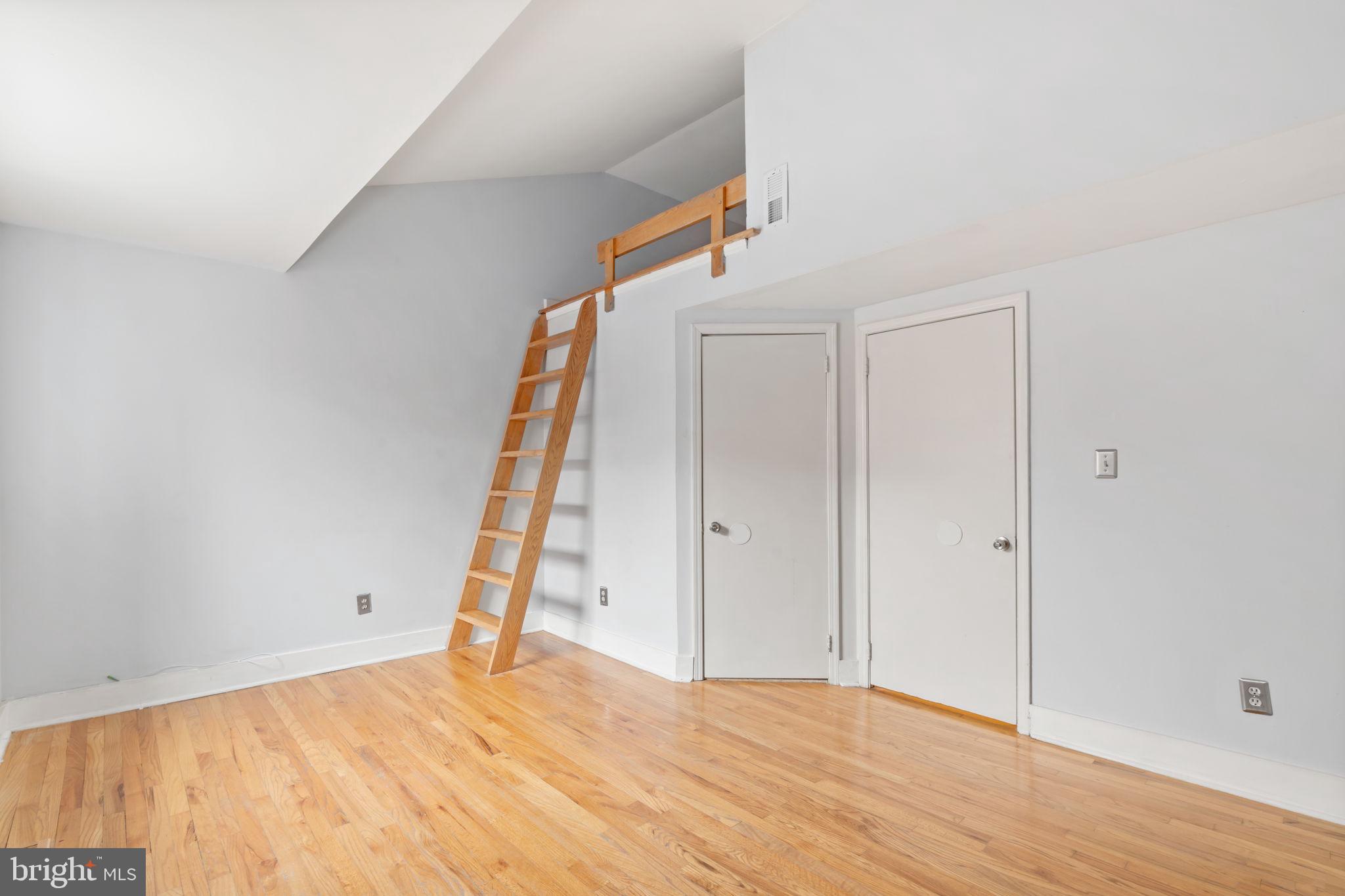 1528 Rodman Street, Unit 2 Philadelphia, PA 19146 - Photo 6 of 13