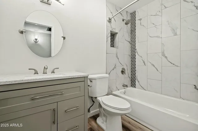 $455,000 | 15031 North 37th Avenue, Phoenix, AZ 85053