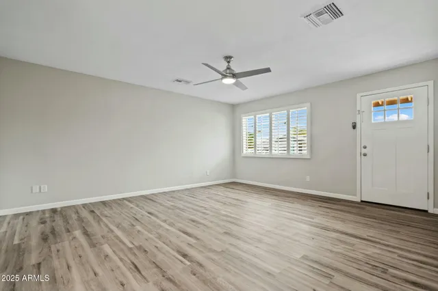 $455,000 | 15031 North 37th Avenue, Phoenix, AZ 85053