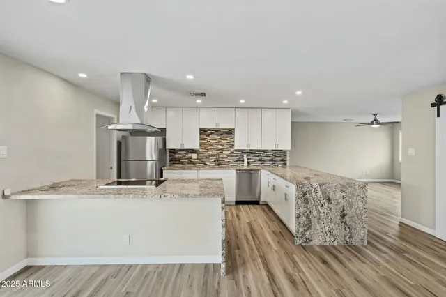 $455,000 | 15031 North 37th Avenue, Phoenix, AZ 85053