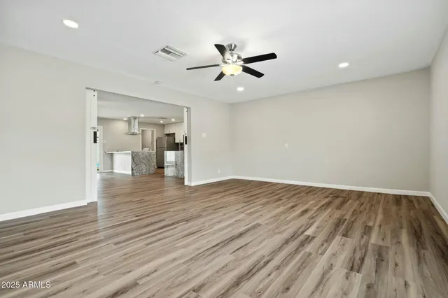 $455,000 | 15031 North 37th Avenue, Phoenix, AZ 85053