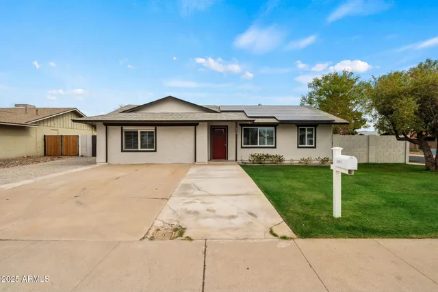 $455,000 | 15031 North 37th Avenue, Phoenix, AZ 85053