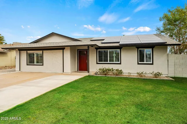 $455,000 | 15031 North 37th Avenue, Phoenix, AZ 85053