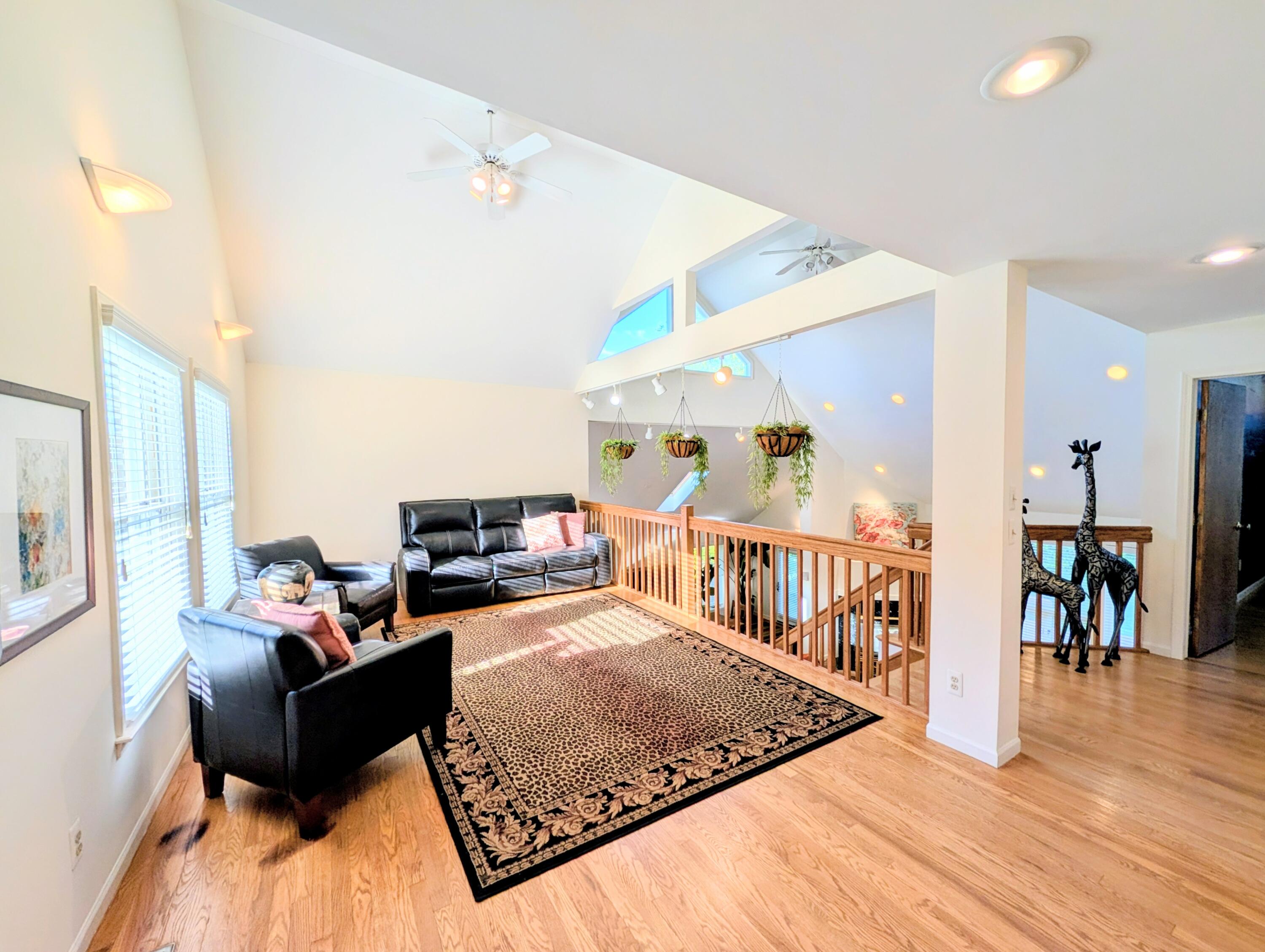 8698 Warner Road Saline, MI 48176 - Photo 30 of 80 Loft 1