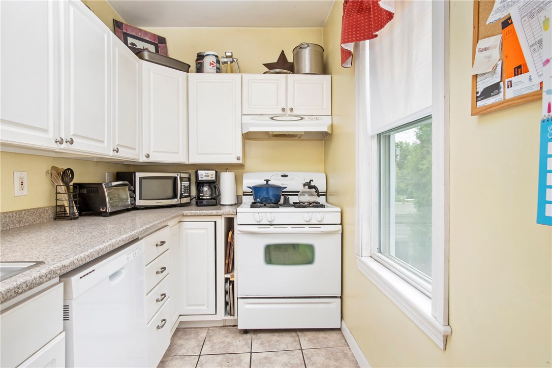 283 Diamond Hill Road Woonsocket, RI 02895 - Photo 19 of 24 Gallery Image 19