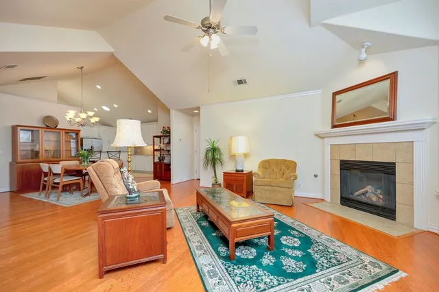 $450,000 | 3320 Rosemeade Drive, Unit 2812, Fort Worth, TX 76116