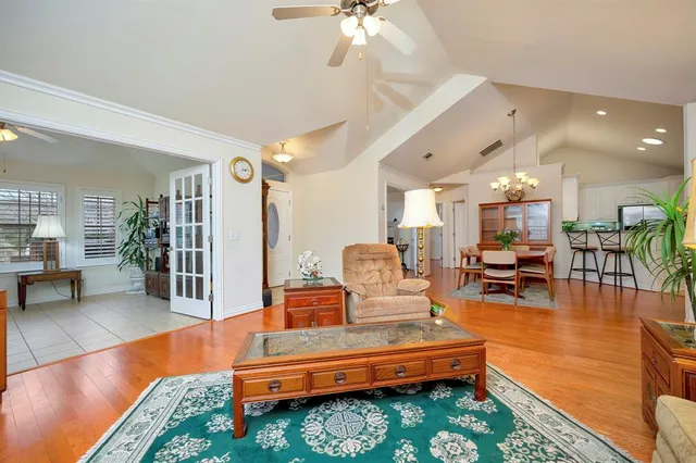 $450,000 | 3320 Rosemeade Drive, Unit 2812, Fort Worth, TX 76116