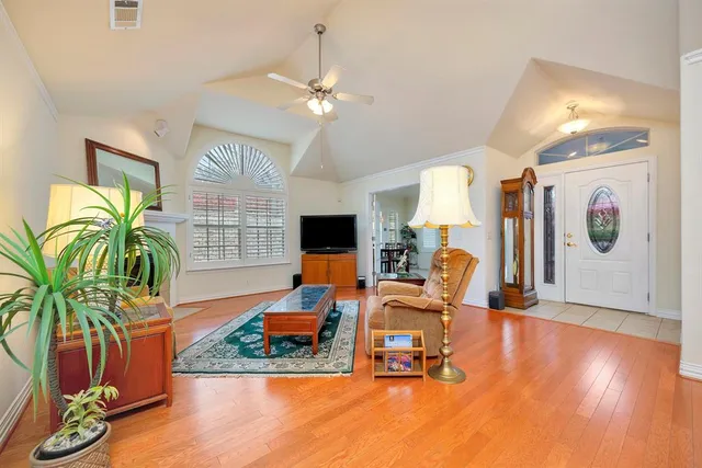 $450,000 | 3320 Rosemeade Drive, Unit 2812, Fort Worth, TX 76116