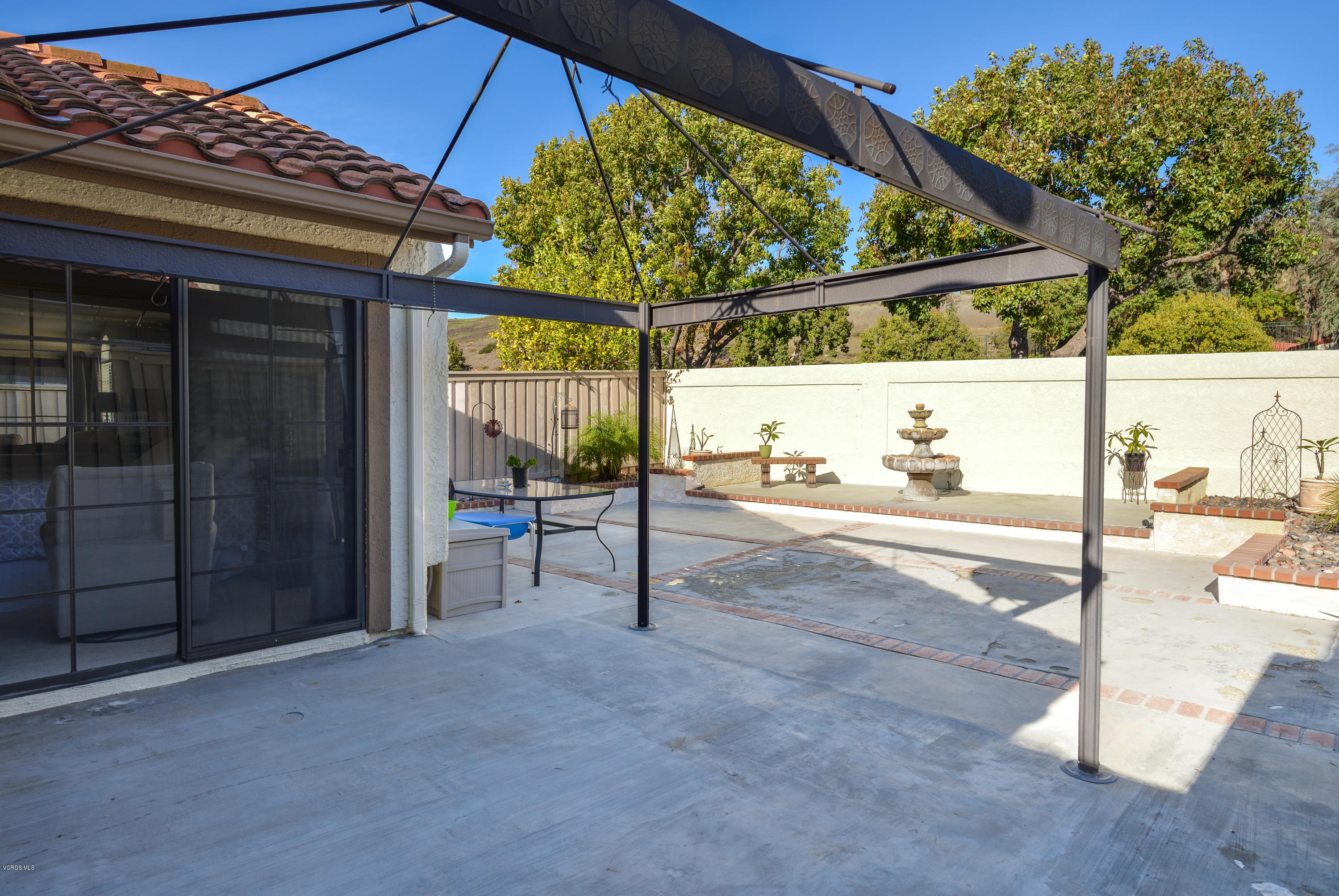 713 Congressional Road Simi Valley, CA 93065 - Photo 15 of 27 05