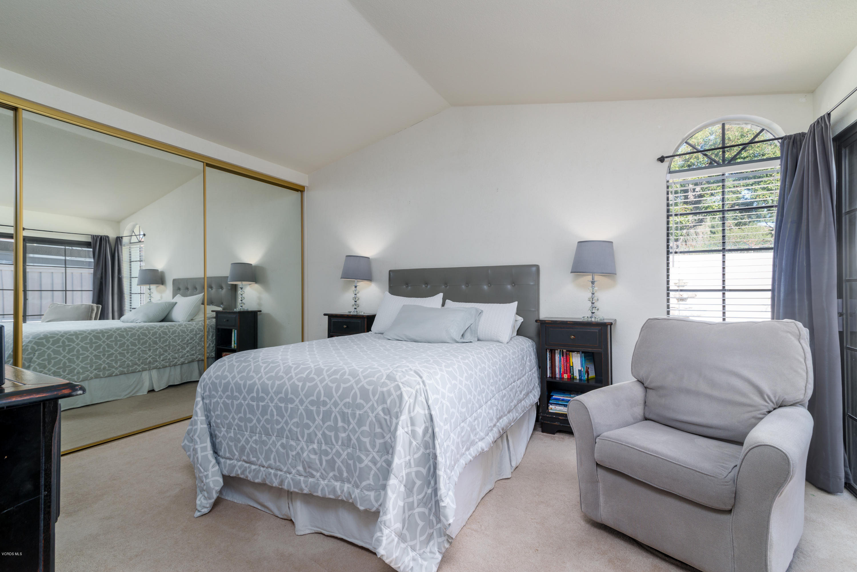 713 Congressional Road Simi Valley, CA 93065 - Photo 18 of 27 19