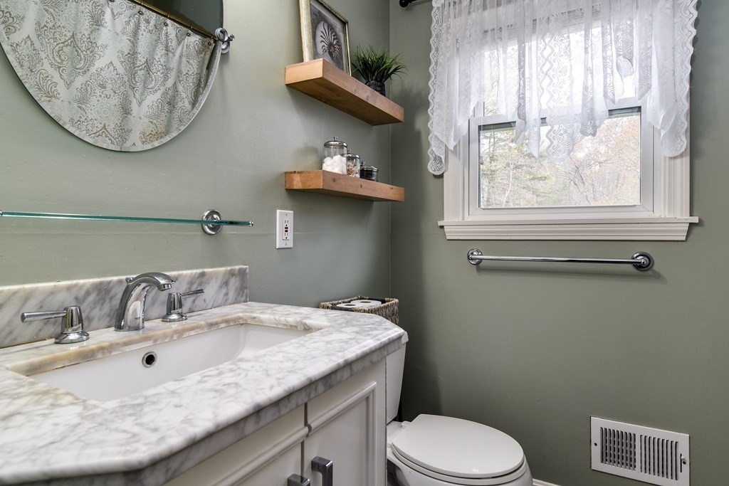 20 Knight Road Framingham, MA 01701 - Photo 18 of 33 Gallery Image 18