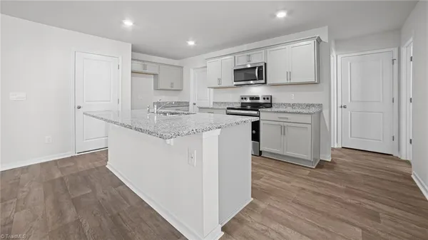 $313,440 | 113 Beechwood Circle, Thomasville, NC 27360