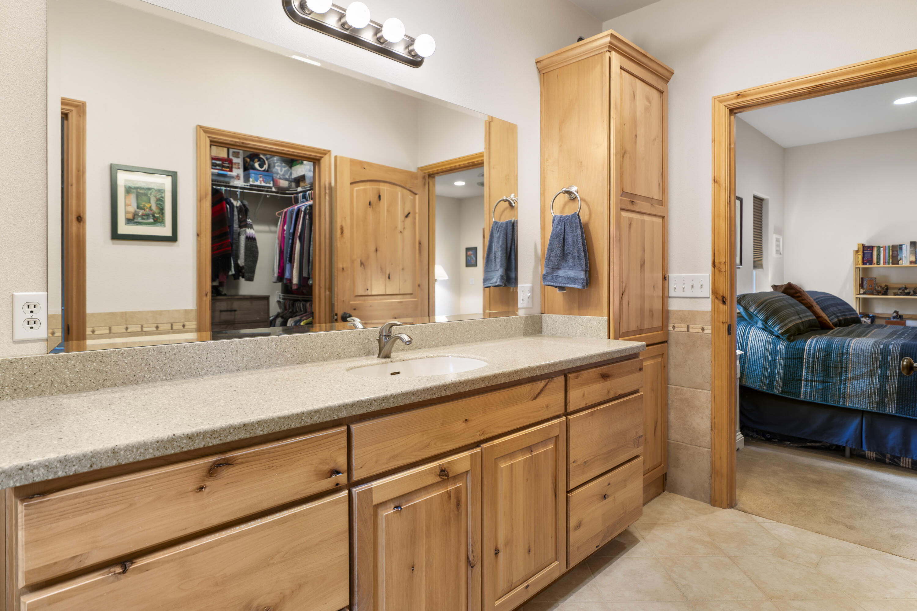 54456 Huntington Road Bend, OR 97707 - Photo 18 of 43 Gallery Image 18