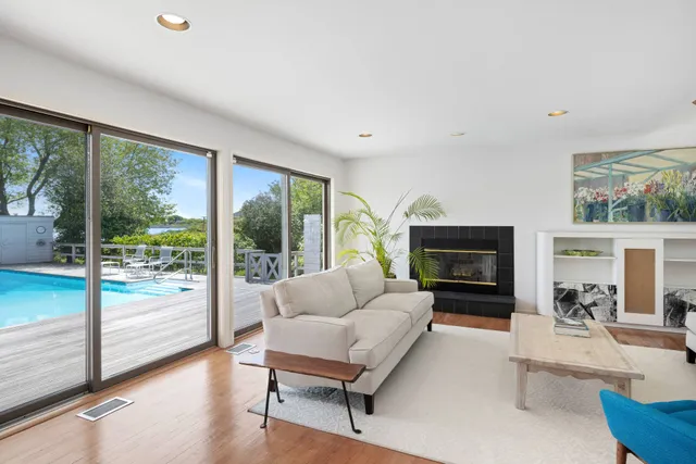 a view of a dining room and livingroom view