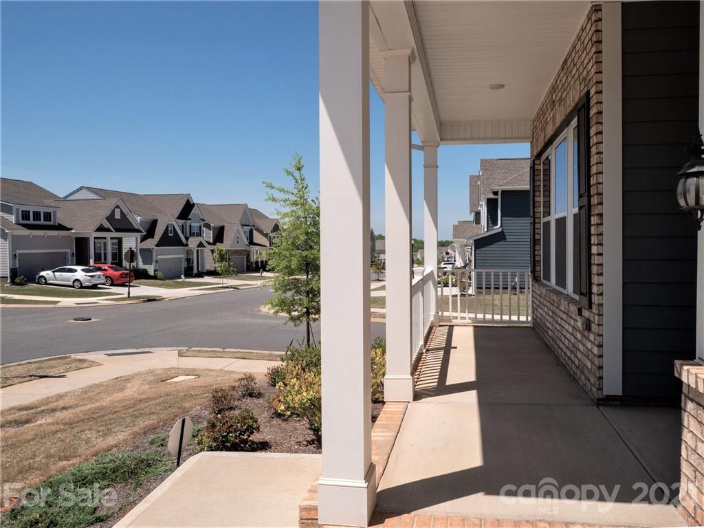 5074 Oakmere Road Waxhaw, NC 28173 - Photo 4 of 41 Gallery Image 4