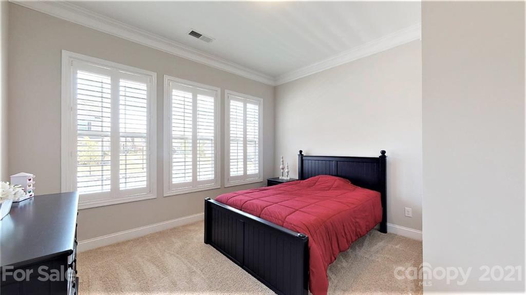 5074 Oakmere Road Waxhaw, NC 28173 - Photo 6 of 41 Gallery Image 6