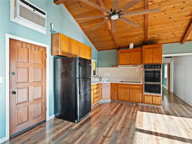 $299,999 | 5473 Sunrise Drive, Lower Lake, CA 95457