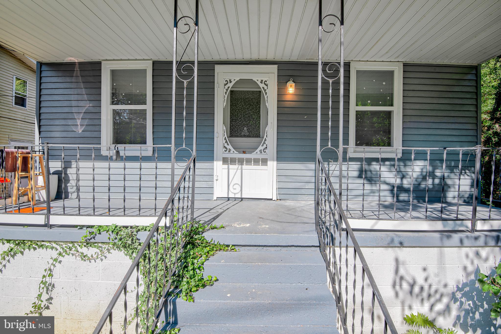 131 Tri Hill Road York, PA 17403 - Photo 3 of 26 Gallery Image 3