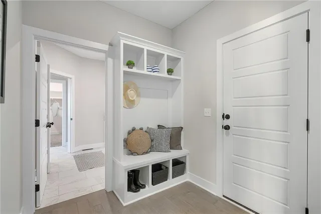 $679,950 | 19521 West 114th Terrace, Olathe, KS 66061