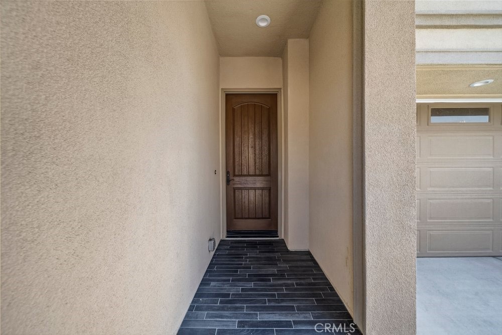 20752 Spruce Circle Porter Ranch, CA 91326 - Photo 2 of 66 Gallery Image 2