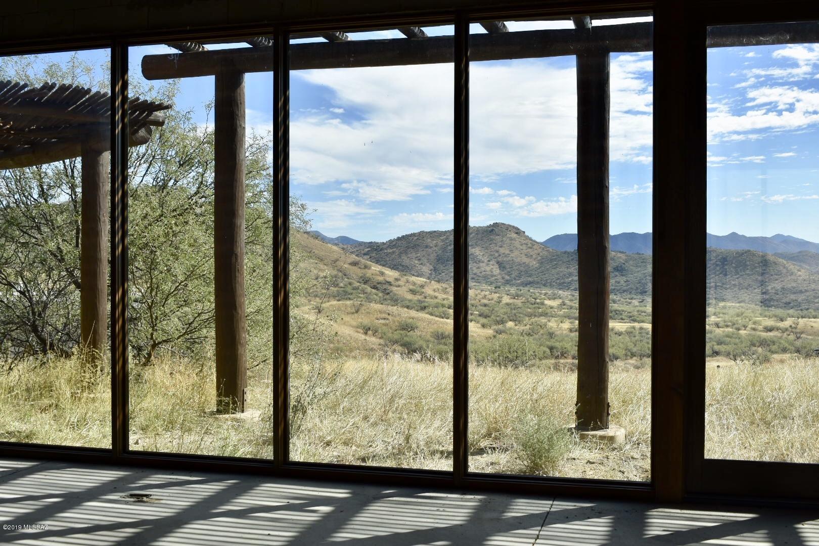 61 Cougar Pass Rio Rico, AZ 85648 - Photo 6 of 26