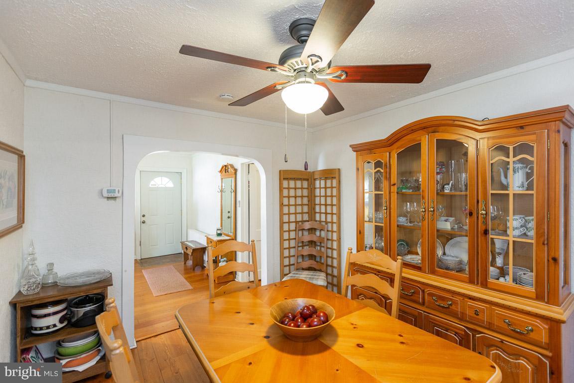 15017 Schall Road Accokeek, MD 20607 - Photo 8 of 35 Dining Room