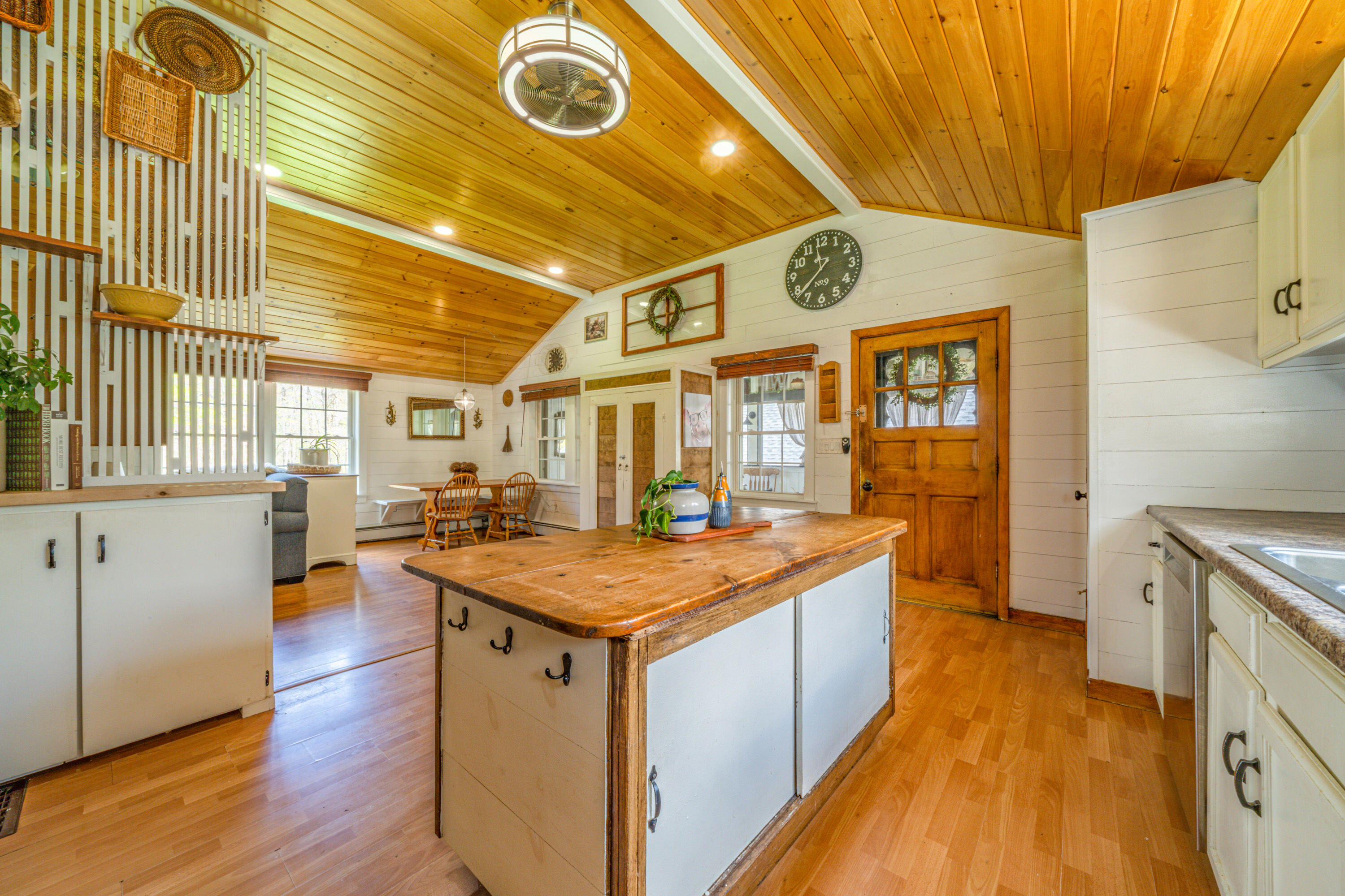 128 Shepard Road Belfast, ME 04915 - Photo 26 of 36 2259