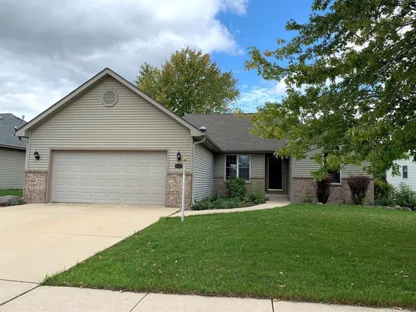 $429,800 | 9500 Grayce Drive, Sturtevant, WI 53177