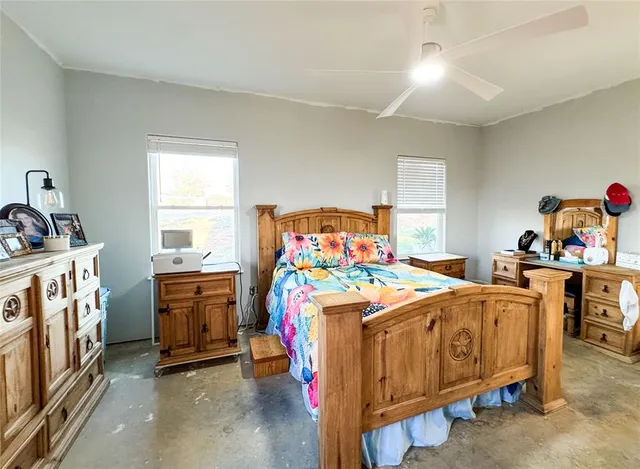 $850,000 | 125 Overlook Drive, Cisco, TX 76437