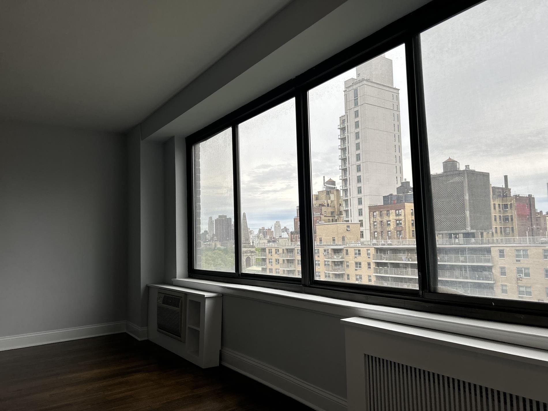 382 Central Park West, Unit 16U Manhattan, NY 10025 - Photo 4 of 24