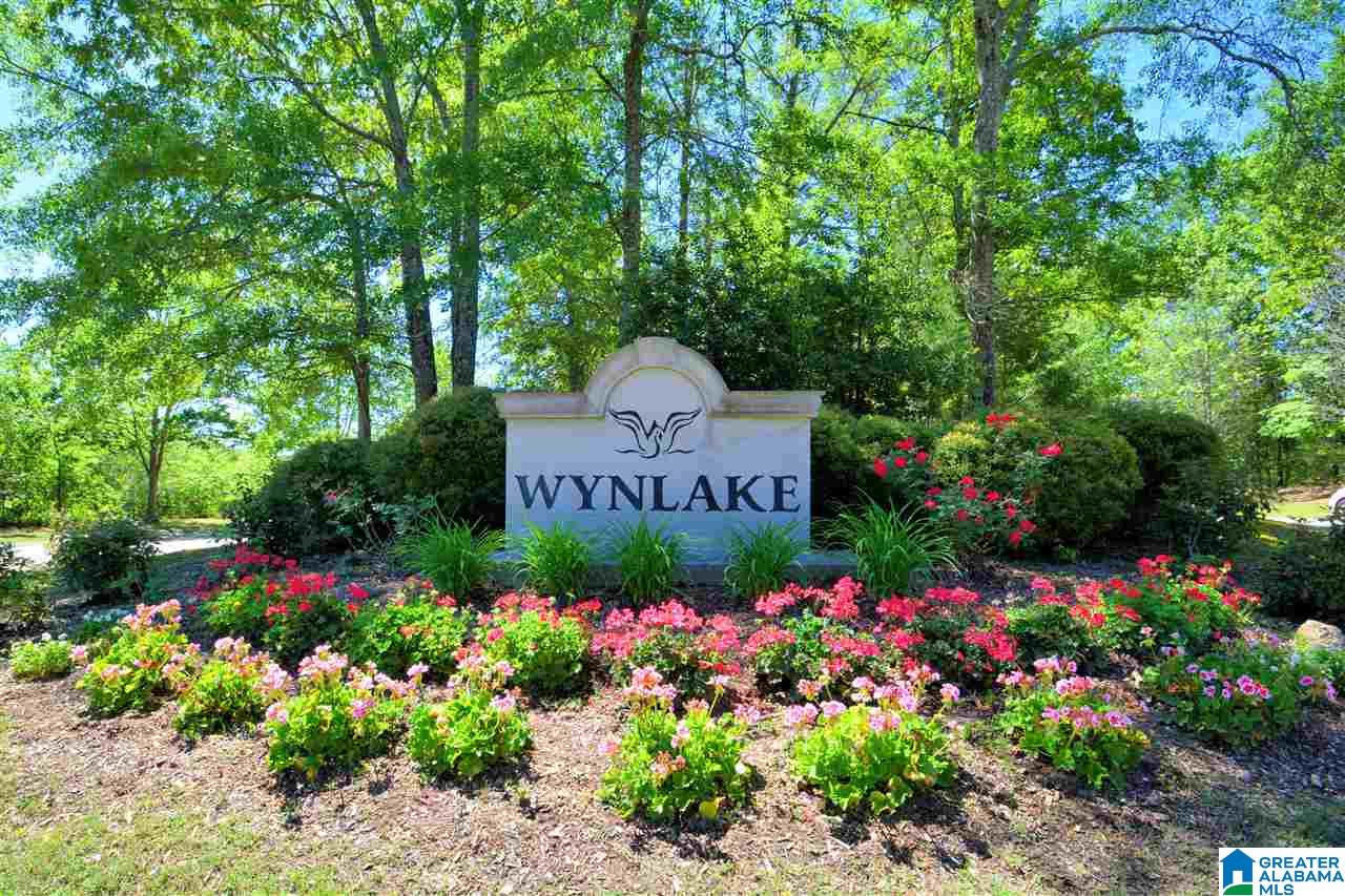 644 Wynlake Cove Alabaster, AL 35007 - Photo 2 of 47